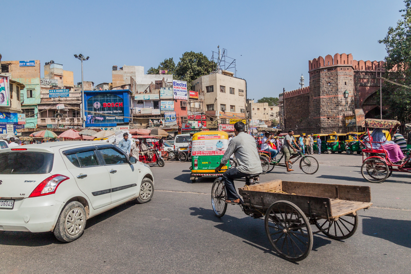 Sweden-India Transport Innovation and Safety Partnership sets out to reduce traffic fatalities (© Matyas Rehak | Dreamstime.com)