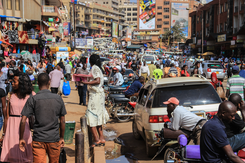 Kampala decarbonisation green initiatives pollution reduction © Tatsiana Hendzel | Dreamstime.com