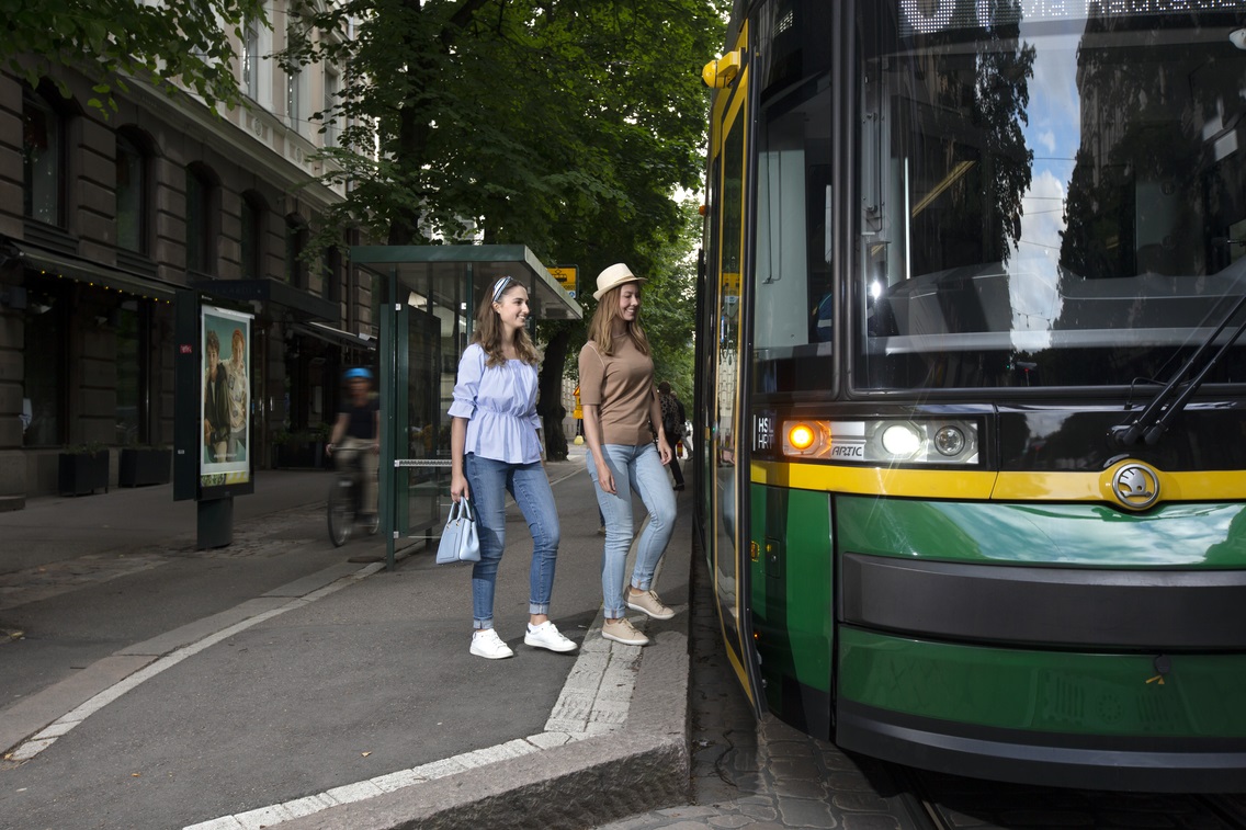 Ticketing contactless smartphones Helsinki technology user experience (image: HSL)