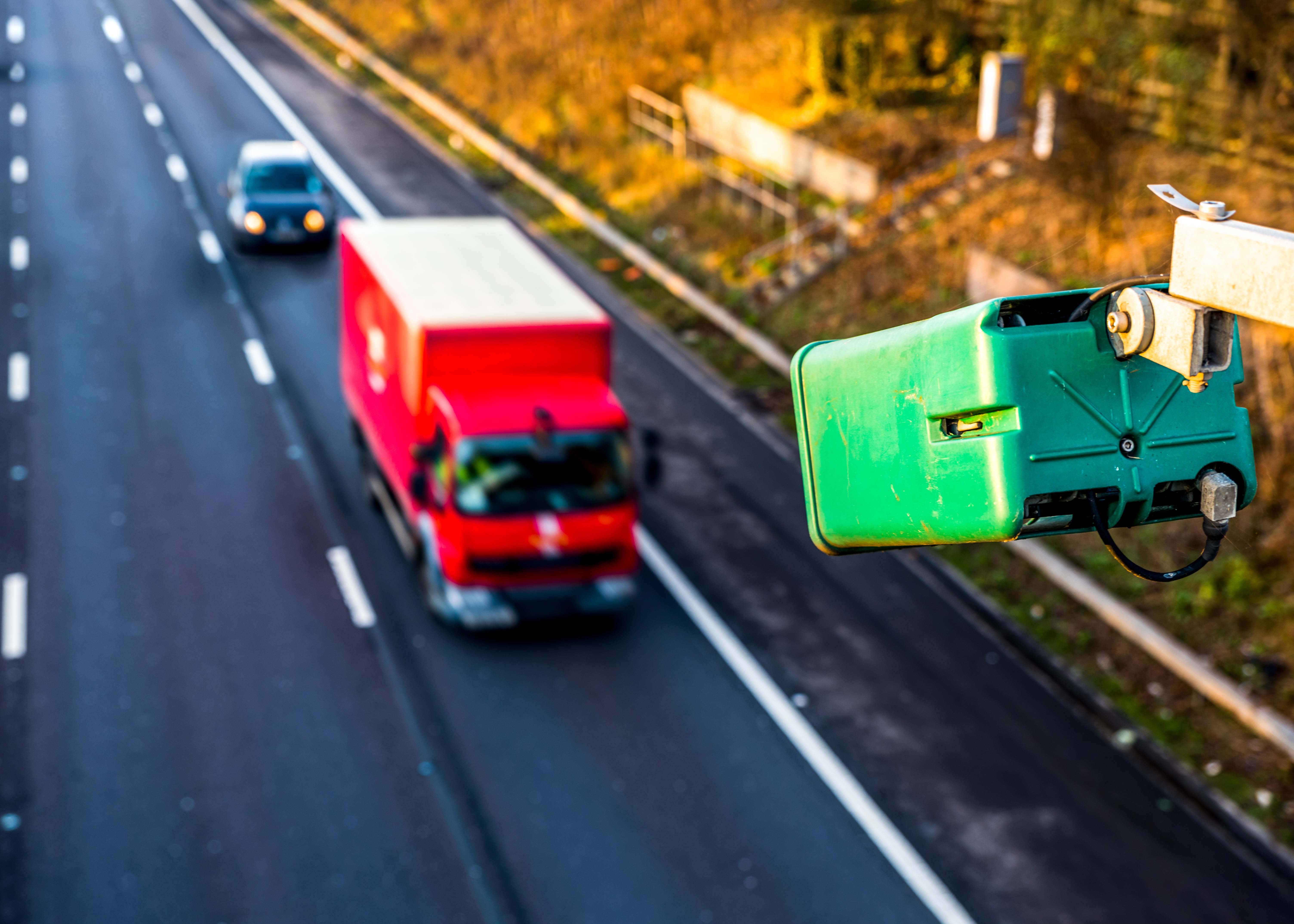 (image Be-Mobile) tolling ANPR distance charging cars trucks