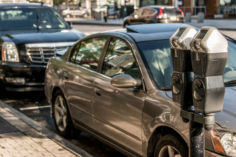 Parking management kerb space urban mobility © Christoph Lischetzki | Dreamstime.com