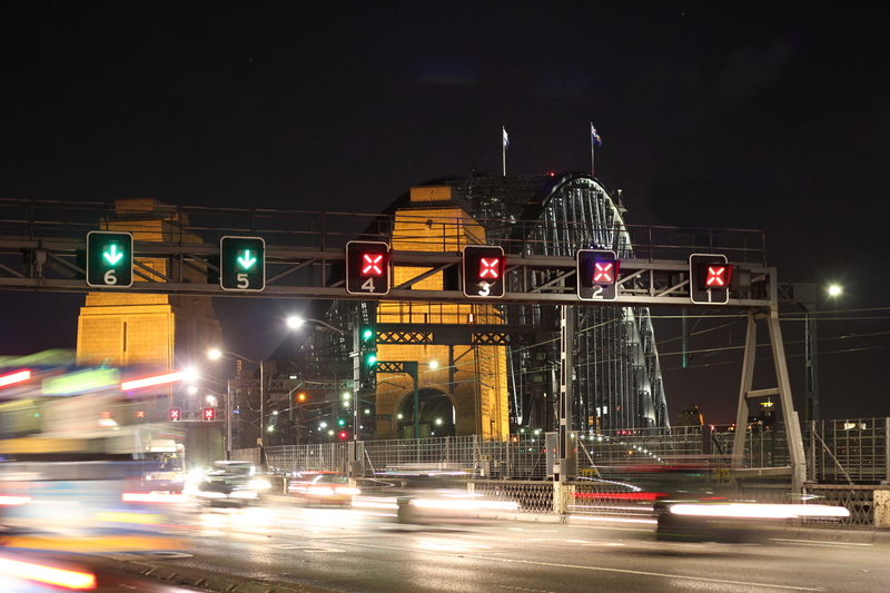 Sydney NSW Harbour Bridge C-ITS MaaS © Martin Graf | Dreamstime.com