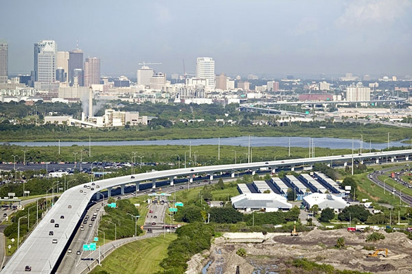 loop road with cityscape