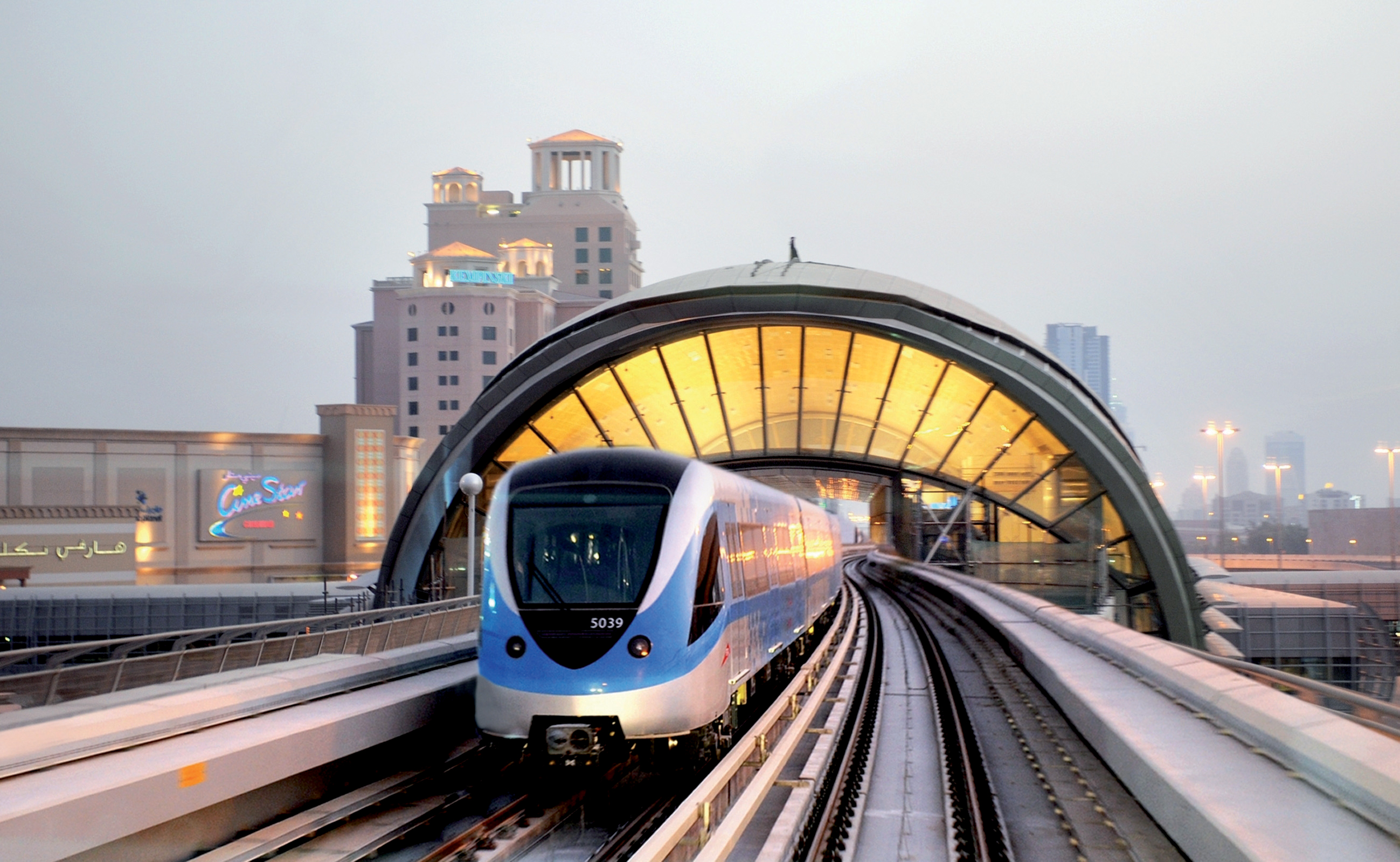 Dubai driverless Metro