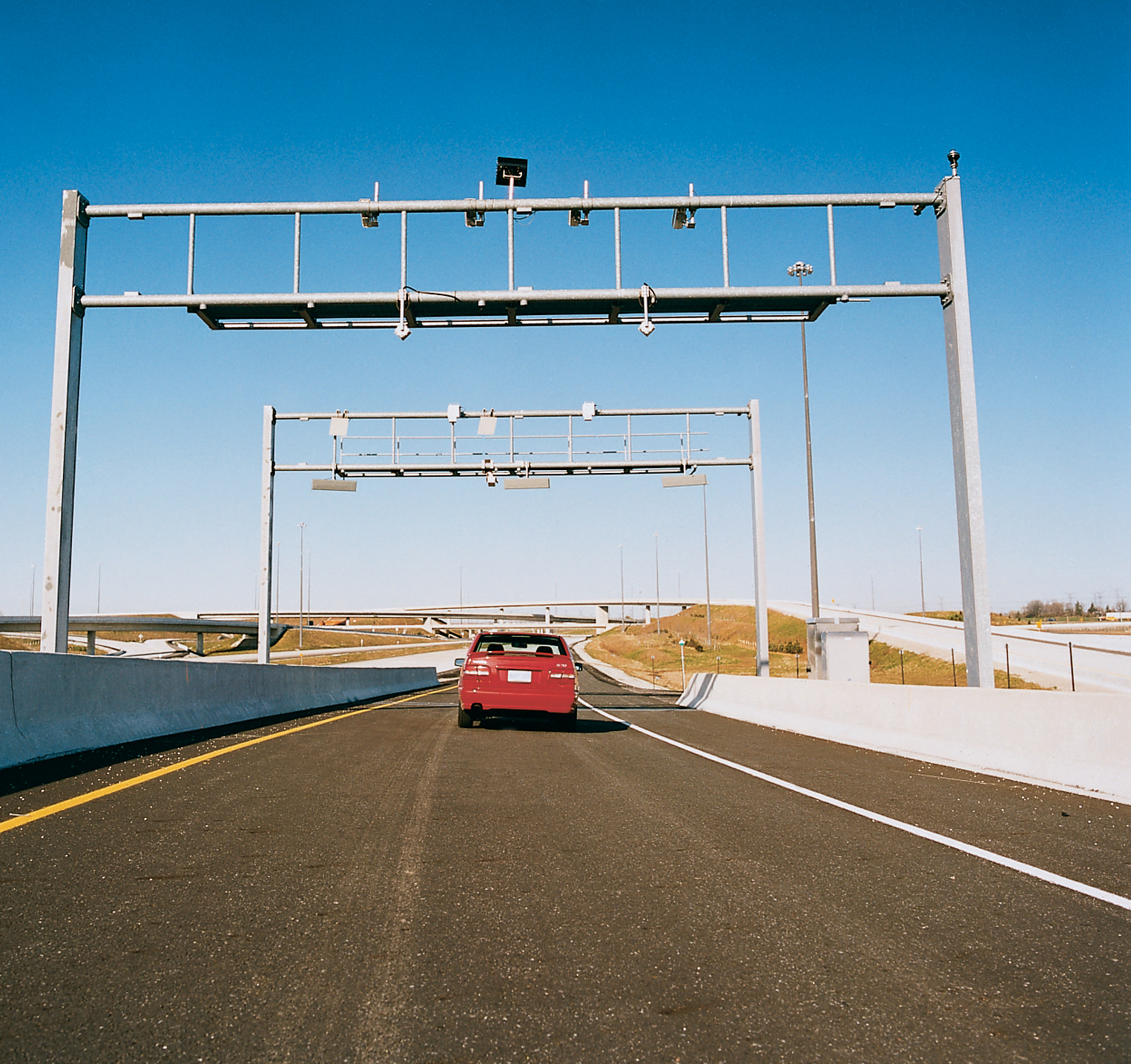 Overhead gantries