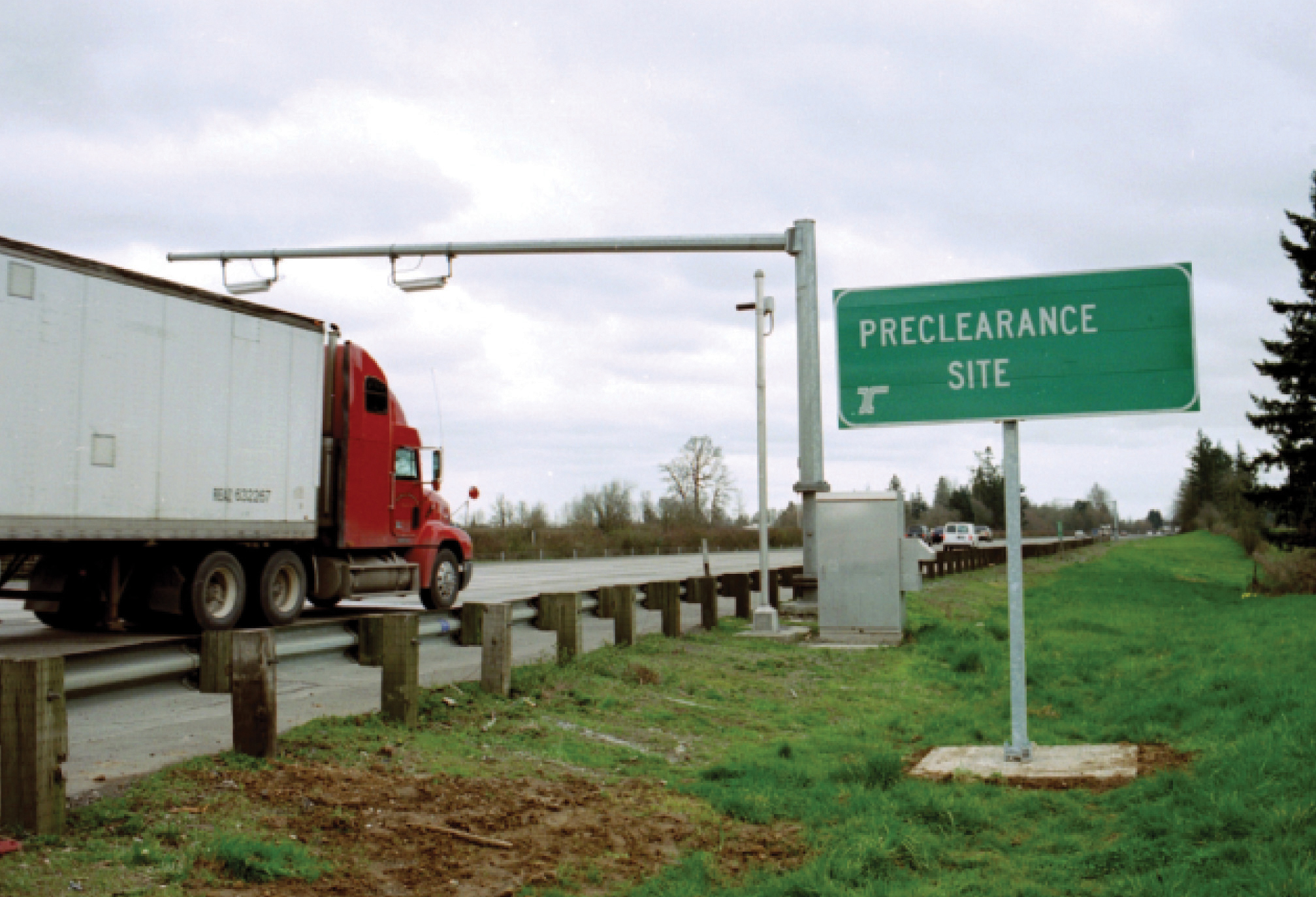 Weigh-in-motion Preclearance system