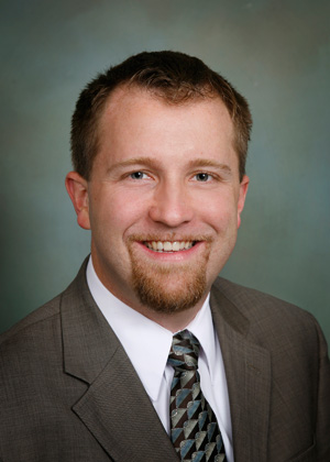 Paul Feenstra will moderate a key session that will explore the feasibility of spectrum sharing in the 5.9 GHz band.
ITS America 2013 Preview Paul Feenstra