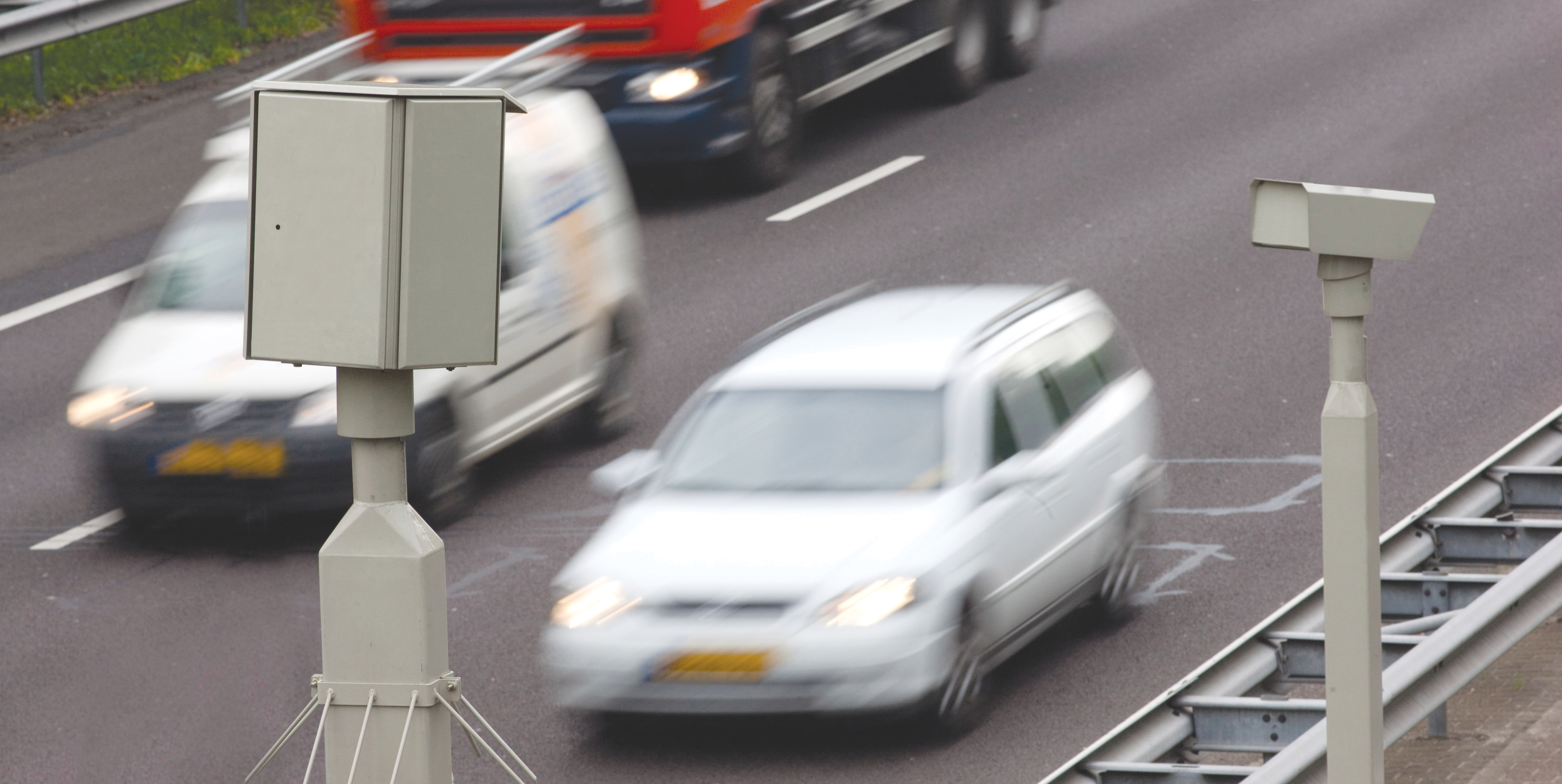 A radar sensor mounted at an intersection stop line