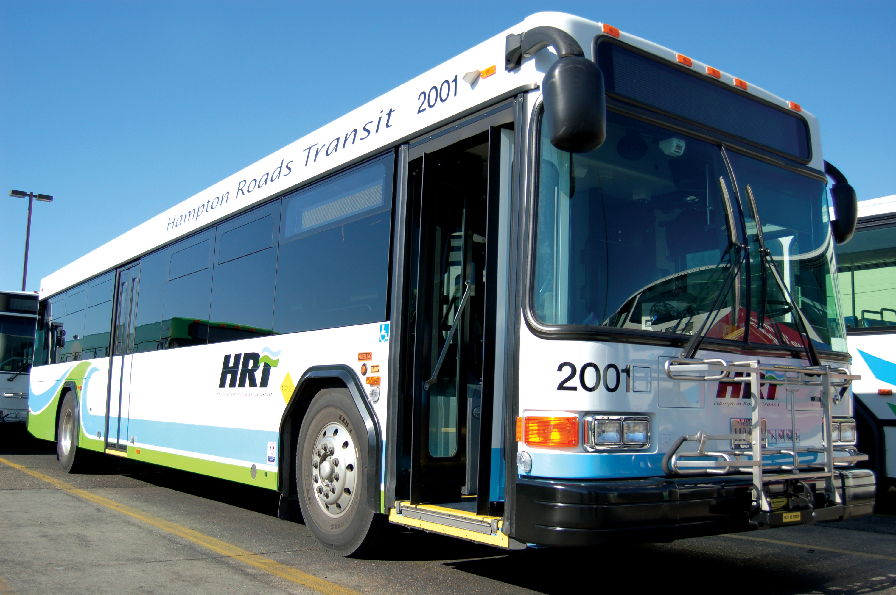 Buses to use the tunnel toll-free