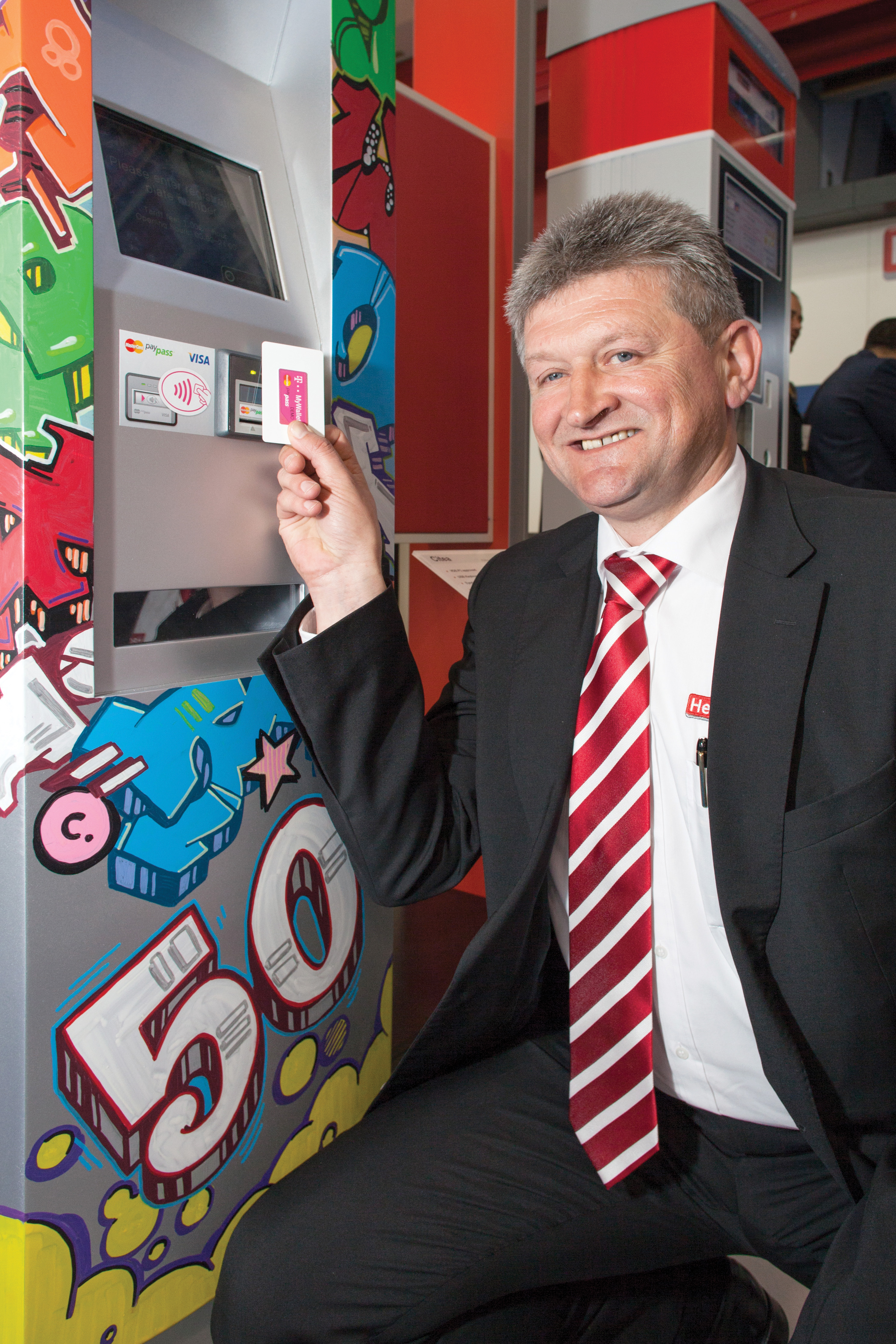 Robert Mazuga from Hectronic presents the CiteaMax ticket machine Robert Mazuga CiteaMax Hectronic