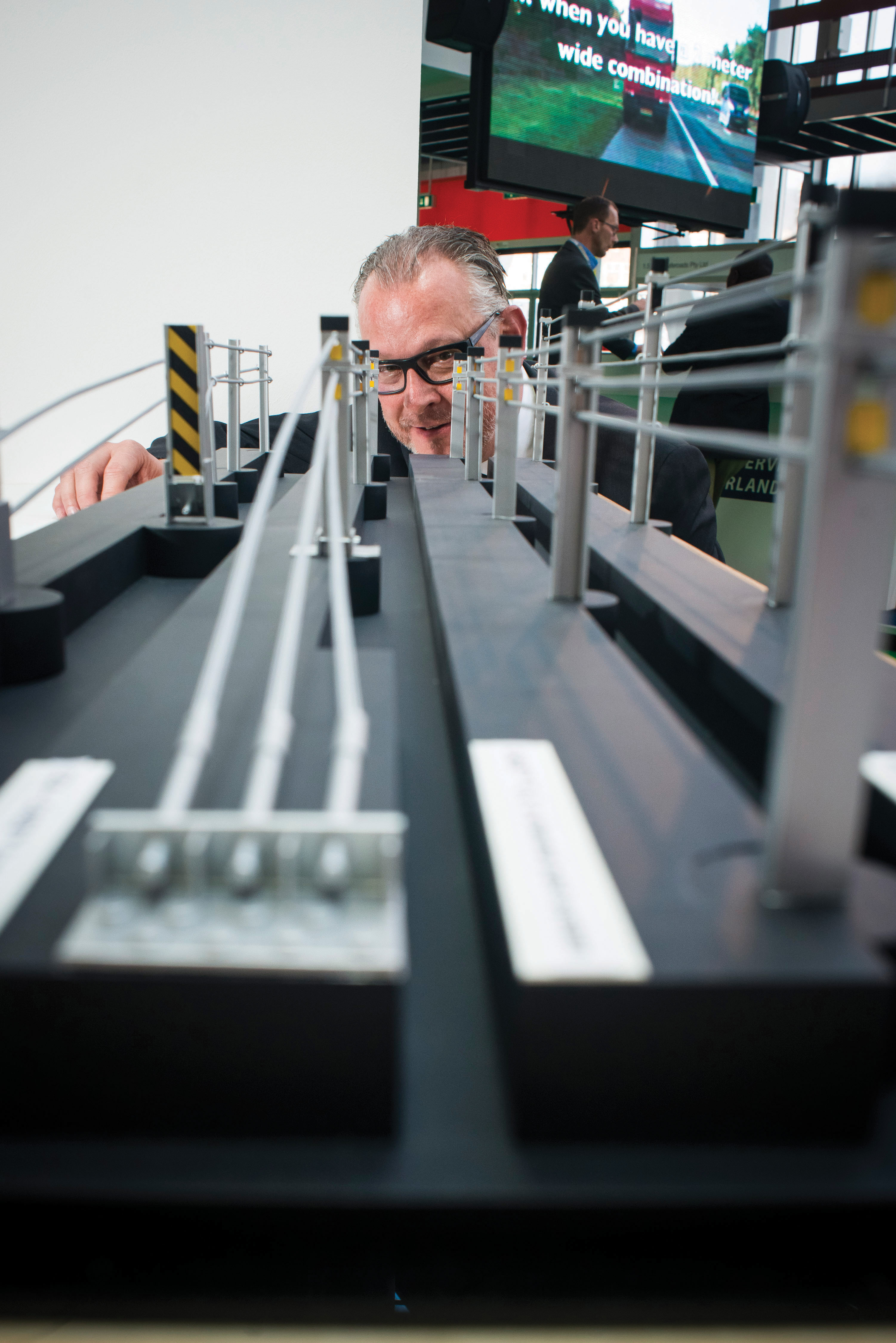 Peter Bergendahl shows the traffic safety capabilities offered by Trinity's improved CASS cable barrier Peter Bergendahl Trinity