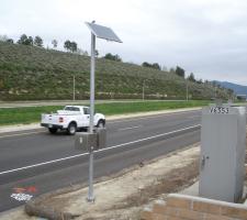 solar-powered traffic detection system 