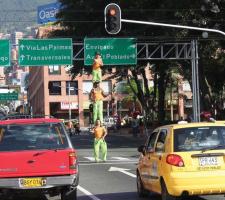 Driver distraction - Medellín style