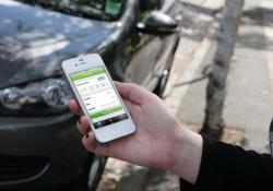 Zipcar member reserve gain entre vehicle app