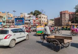 Sweden-India Transport Innovation and Safety Partnership sets out to reduce traffic fatalities (© Matyas Rehak | Dreamstime.com)