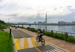 Seoul to develop exclusive roads for cyclists (© Kamchai Charoenpongchai | Dreamstime.com)
