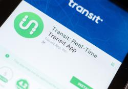 Transit shows current crowded levels listed as ‘many seats, ‘some seats’ or ‘very limited seats’ (© Sharaf Maksumov | Dreamstime.com)