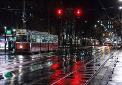 Austria KlimaTicket public transport environmentally friendly © Vasyl Komarnytskyi | Dreamstime.com 