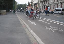 Milan cycling infrastructure investment liveable cities 15-minute city decarbonisation © David Arminas | World Highways