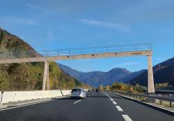 Decarbonising transport infrastructure wooden gantry (© Kapsch TrafficCom)