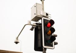 Red-light running technology intersection safety smart city (image: LMT)