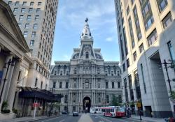 Philadelphia bus enforcement camera © Aspenphoto | Dreamstime.com