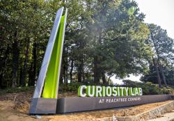 5G connected V2X mobility autonomous © Curiosity Lab at Peachtree Corners