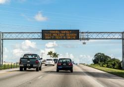 Dynamic message signs electrical standards road safety © TasFoto | Dreamstime.com