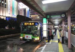 Tokyo bus © Tupungato | Dreamstime.com