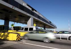 Tolling facilities share information agreement