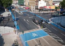 Advanced stop line or 'bike box'